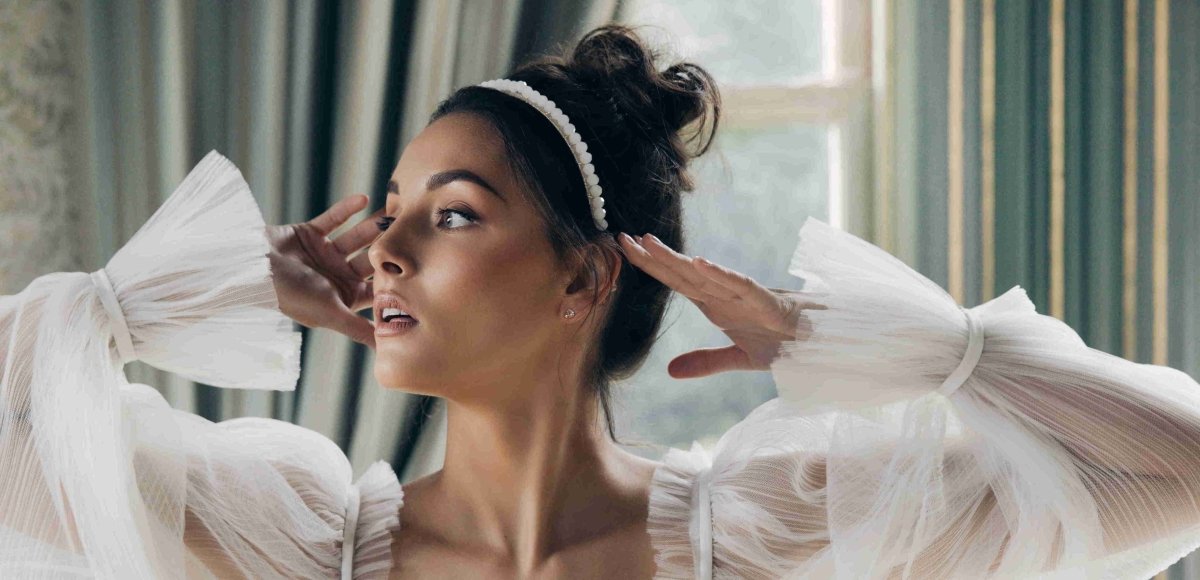 ESTELITA Beaded Lace Tulle Headband Veil – Blair Nadeau Bridal Adornments