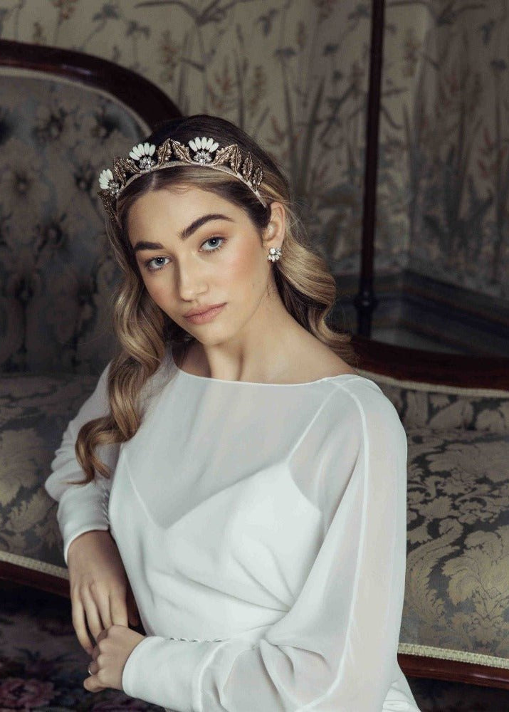 Vintage Gold Priya Crown - AELESTEVintage Gold Priya CrownBridal Accessories#bridal_accessories##wedding_head_band##bridal_earring#