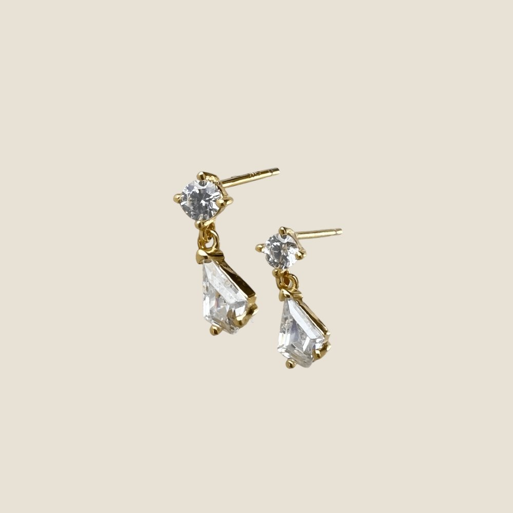 Amity Earrings - AELESTEAmity EarringsHeadband#bridal_accessories##wedding_head_band##bridal_earring#